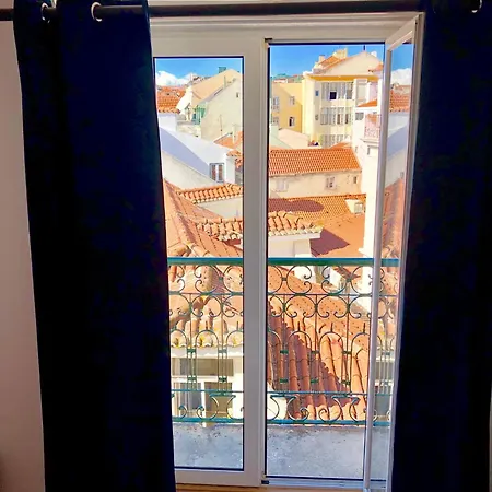05lisbon Private Bedroom With A View * Лиссабон