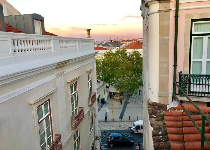 05lisbon Private Bedroom With A View *